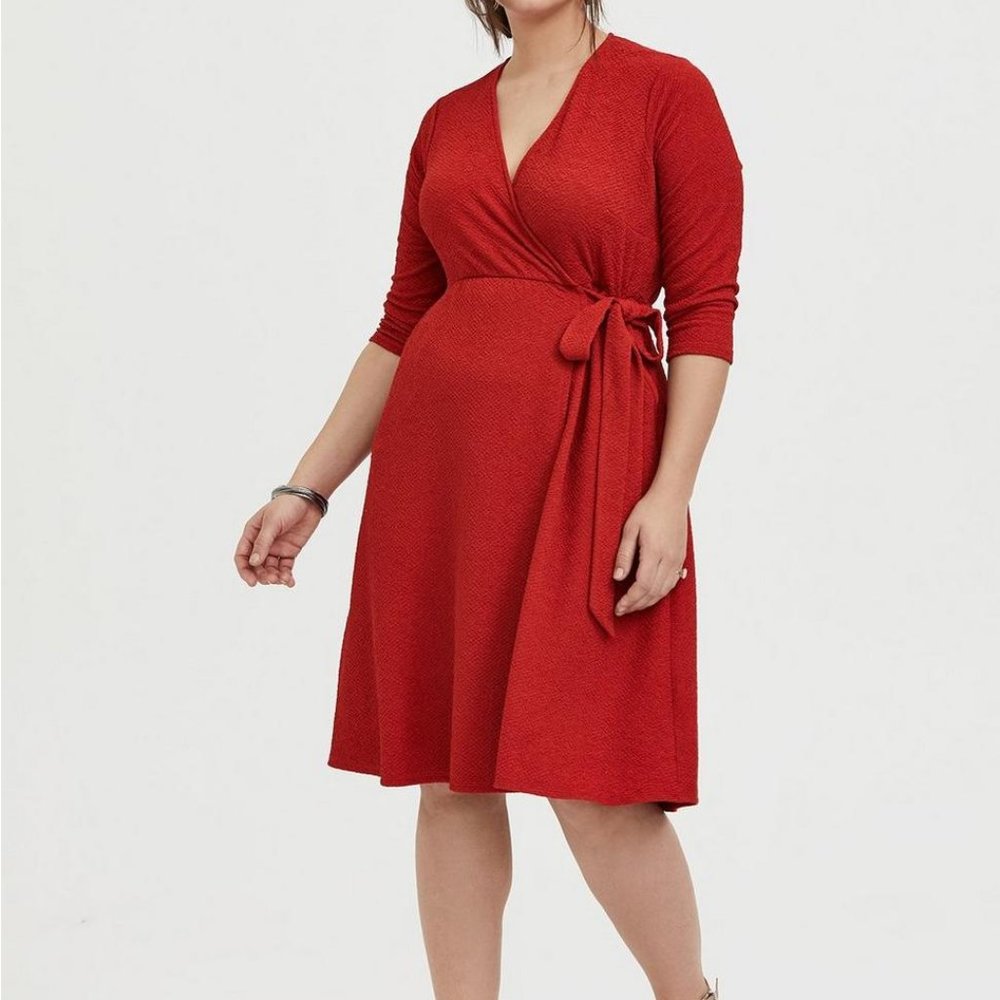 NWT Torrid Red Wrap Dress 1X (plus size 14-16)